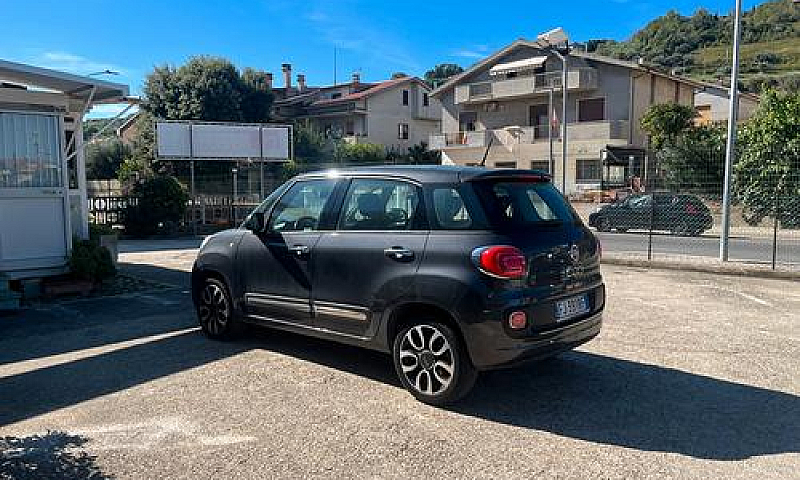 Fiat 500L 1.4 T-Jet ...