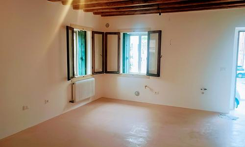 ? Appartamento - Bas...