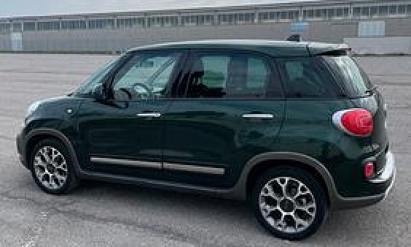 Fiat 500 L Trekking...