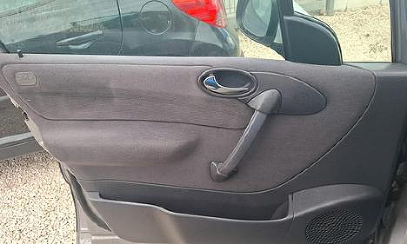Mercedes-Benz A 170 ...