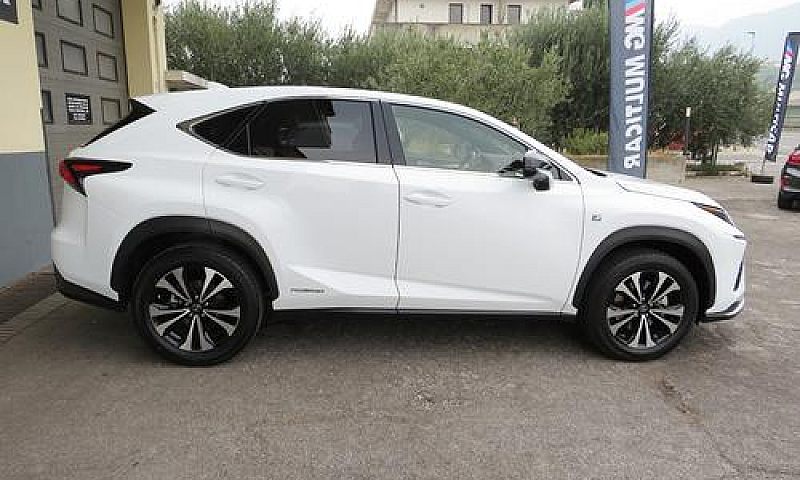 Lexus Nx 300H 2.5 F ...