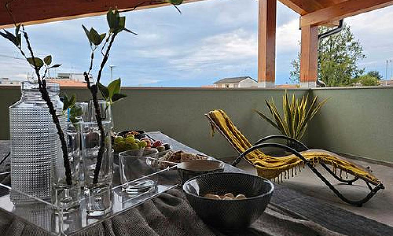 Attico Con Terrazza ...