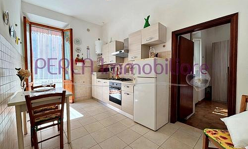 Bilocale Follonica C...