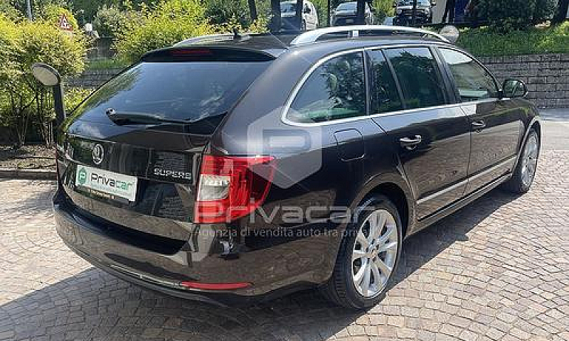 Skoda Superb 2.0 Tdi...