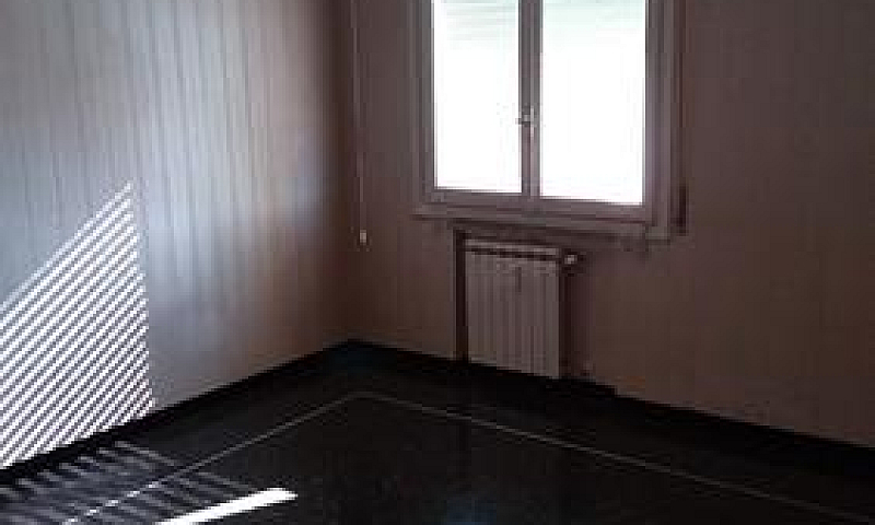 Trilocale Molto Lumi...