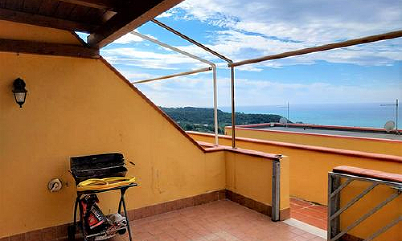Su Due Livelli Vista...