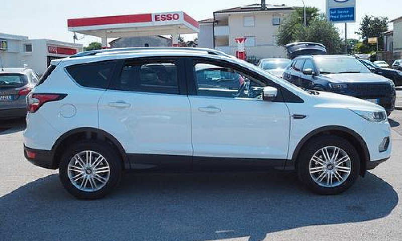 Ford Kuga 1.5 Ecoboo...