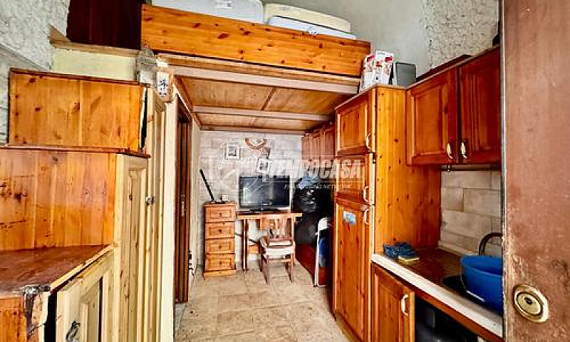 Monolocale Ideale In...