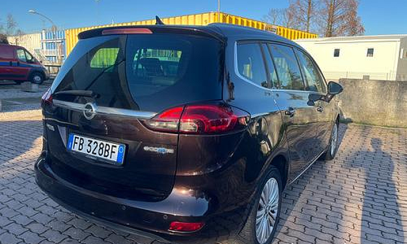 Opel Zafira Tourer O...