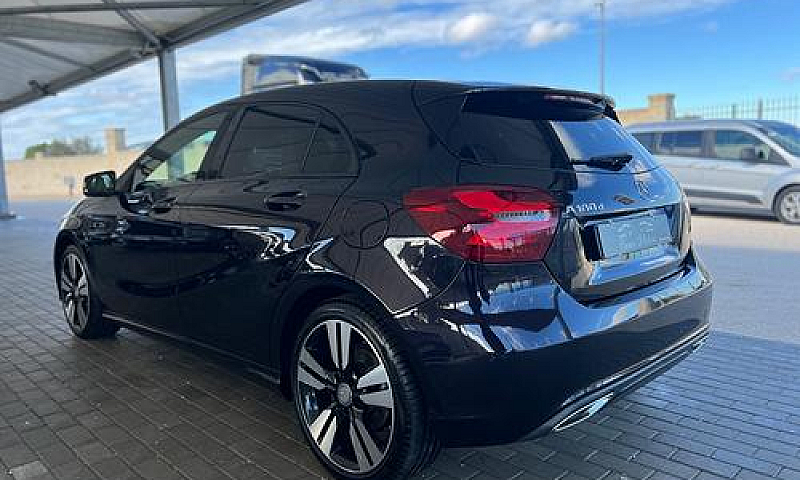 Mercedes-Benz A 180 ...