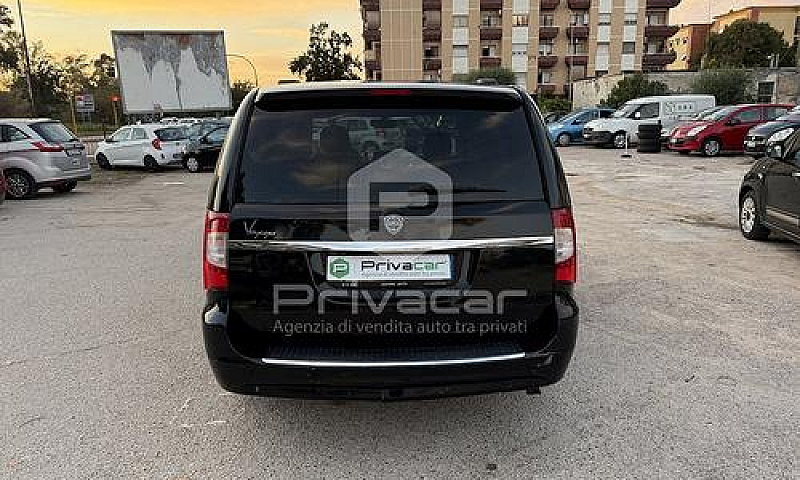 Lancia Voyager 2.8 T...
