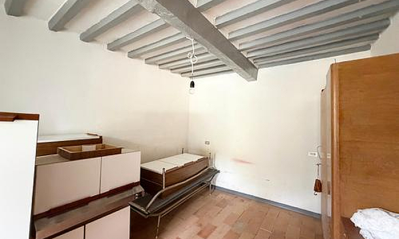 Porzione Di Casa Da ...
