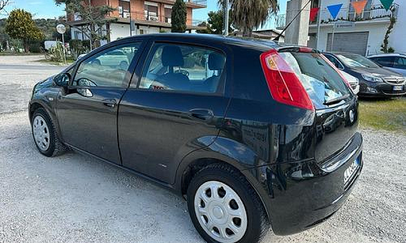 Fiat Grande Punto 1....