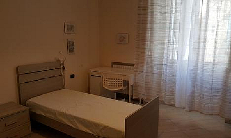 Bilocale Via Dante A...