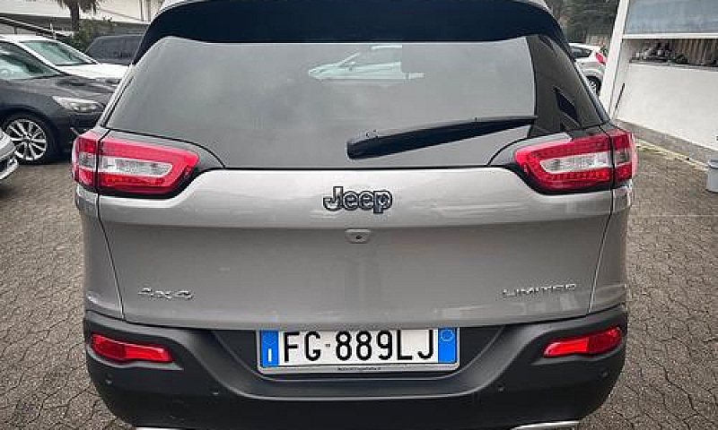 Jeep Cherokee 2.0 Mj...
