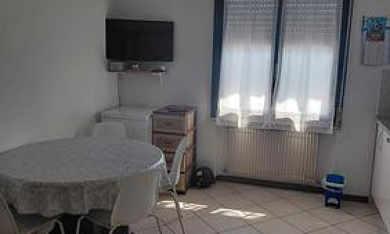Privato Vende...