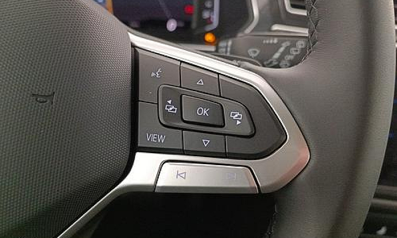 Volkswagen Tiguan 1....