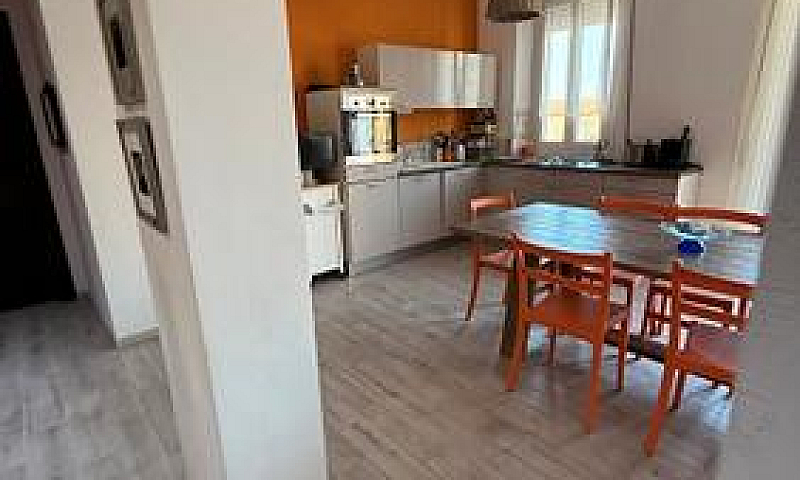 Cer Chi Casa In Pien...