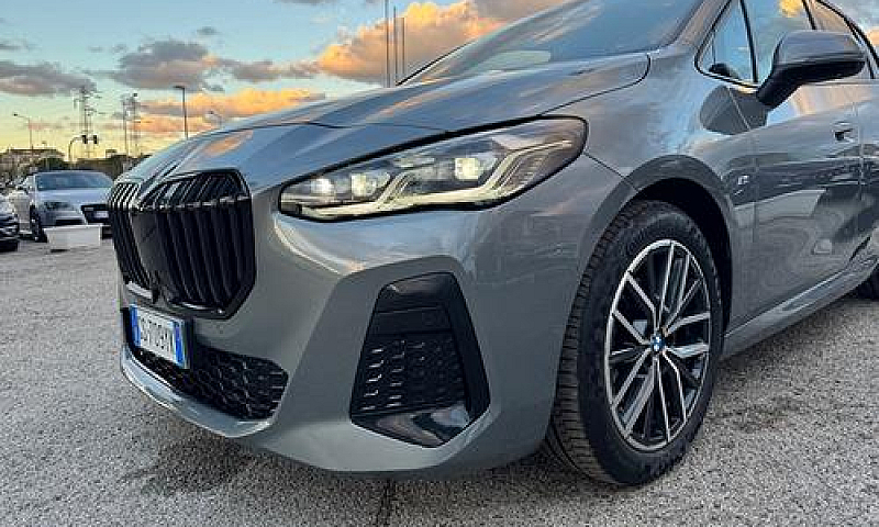 Bmw 218D Active Tour...