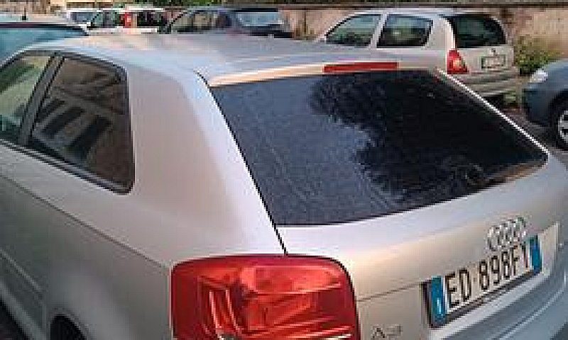 Audi A3 Young Editio...