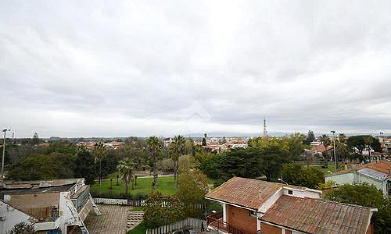 4 Locali A Oristano...