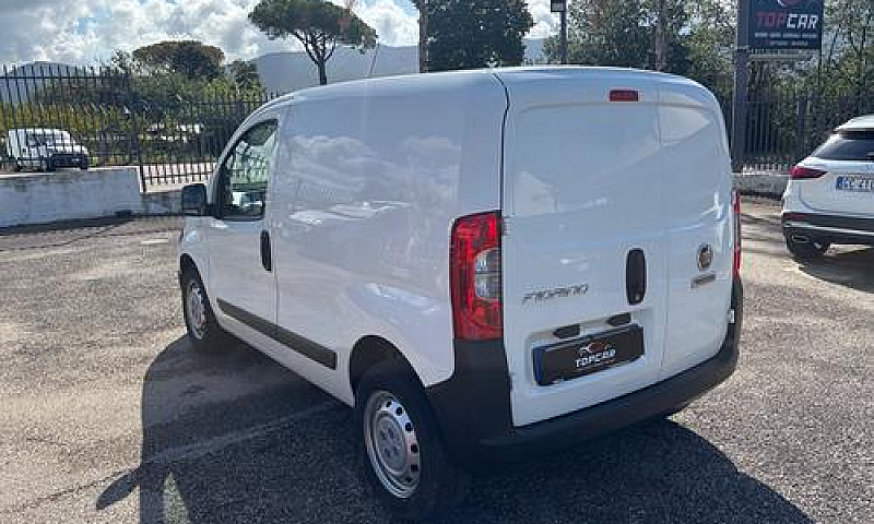 Fiat Fiorino Van...