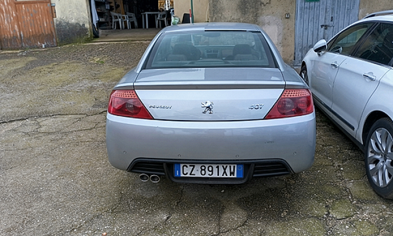 Peugeot 407 Coupé V6...