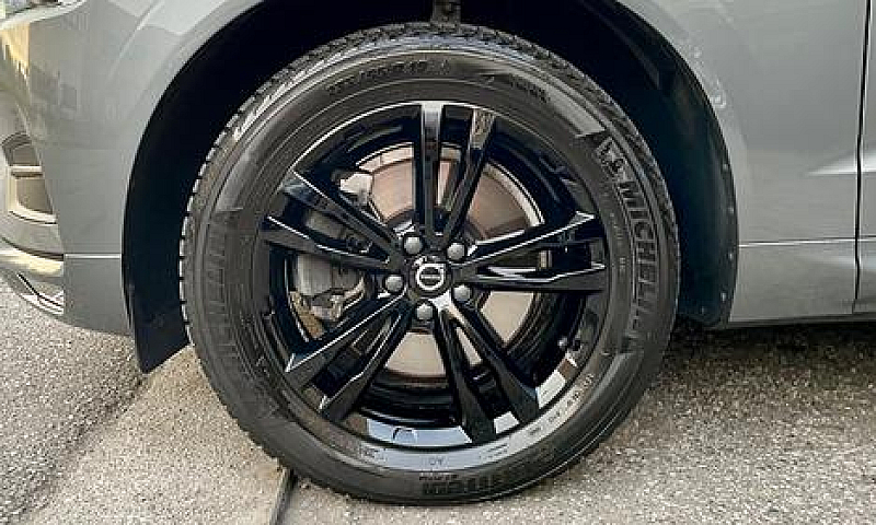 Volvo Xc60 B4 Awd 2....