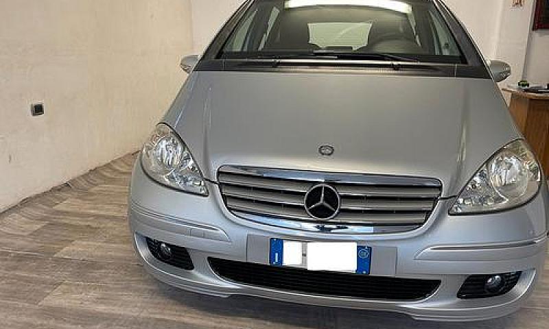 Mercedes-Benz A 180 ...