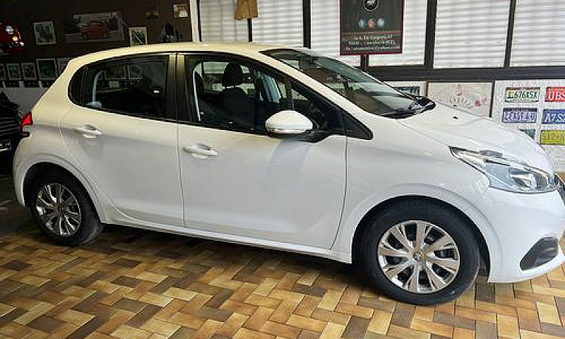 Peugeot 208 1.4 Hdi ...