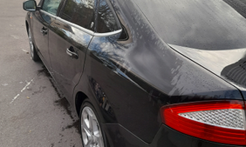 Ford Mondeo...