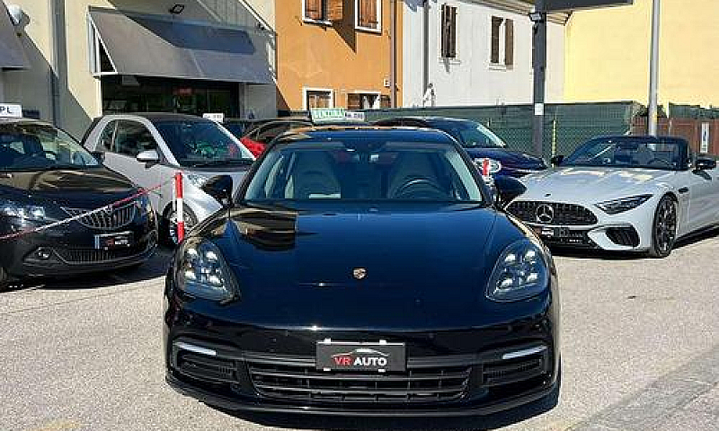 Porsche Panamera 4 S...