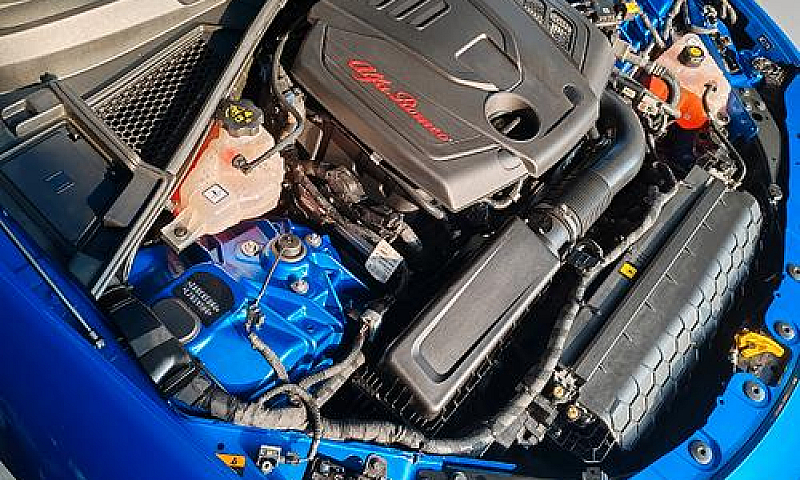 Alfa Romeo Giulia Ve...
