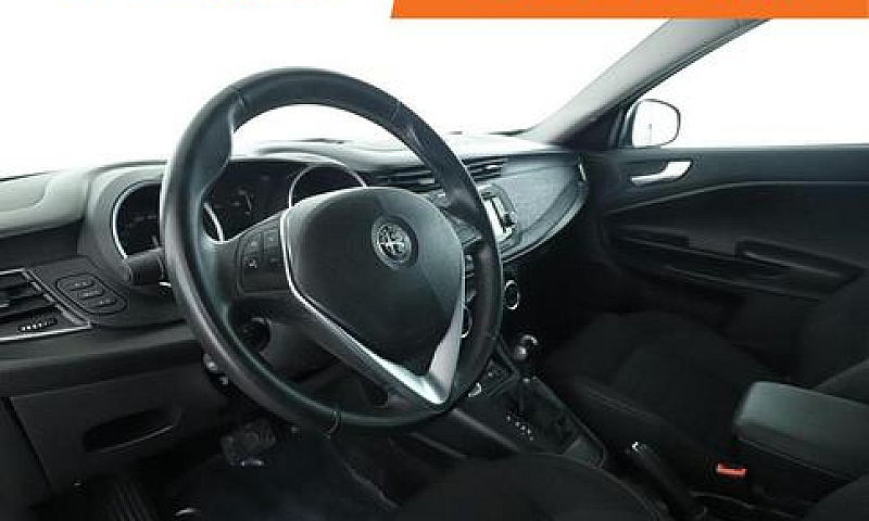 Alfa Romeo Giulietta...