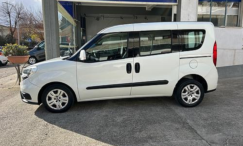 Fiat Doblò 1.6 Mjt 1...