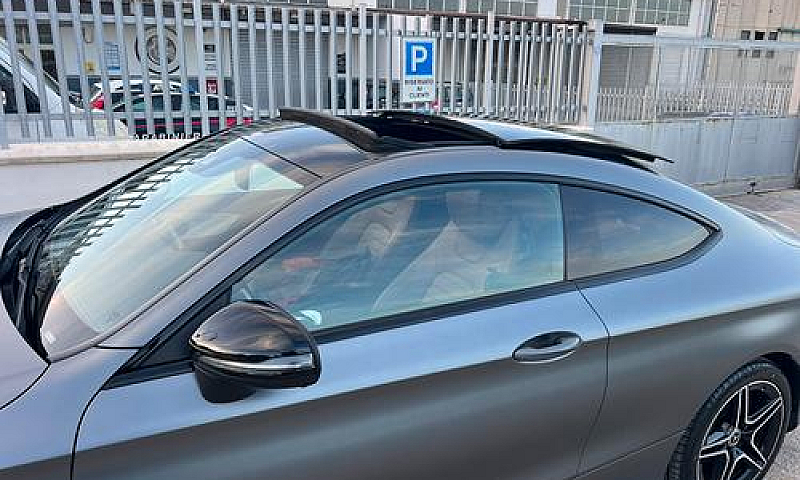 Mercedes C Coupé 220...