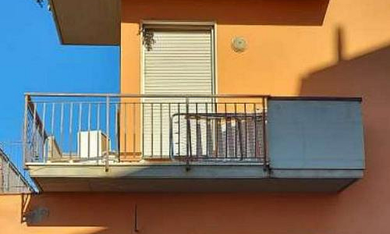 Appartamento A Certa...