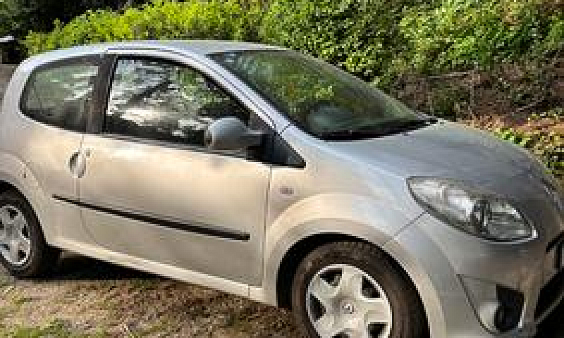 Renault Twingo...