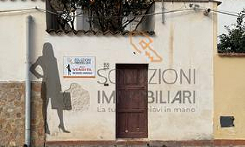Appartamento A Pochi...