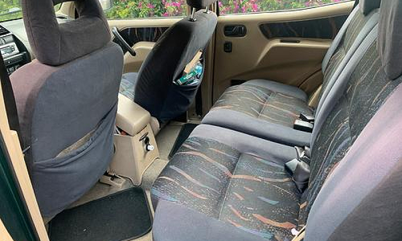 Nissan Terrano Ii...
