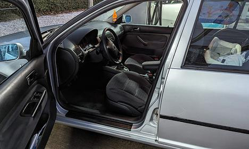 Volkswagen Golf 4ª S...