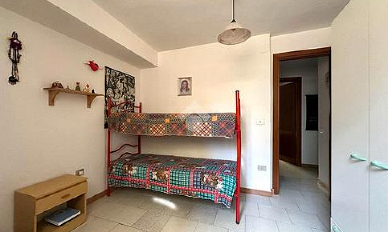 Trilocale C/2, Viale...