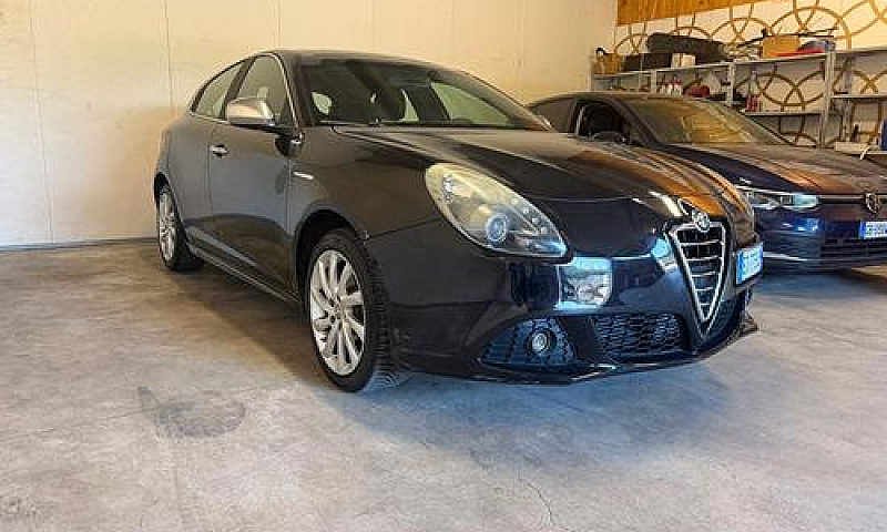 Alfa Romeo Giulietta...