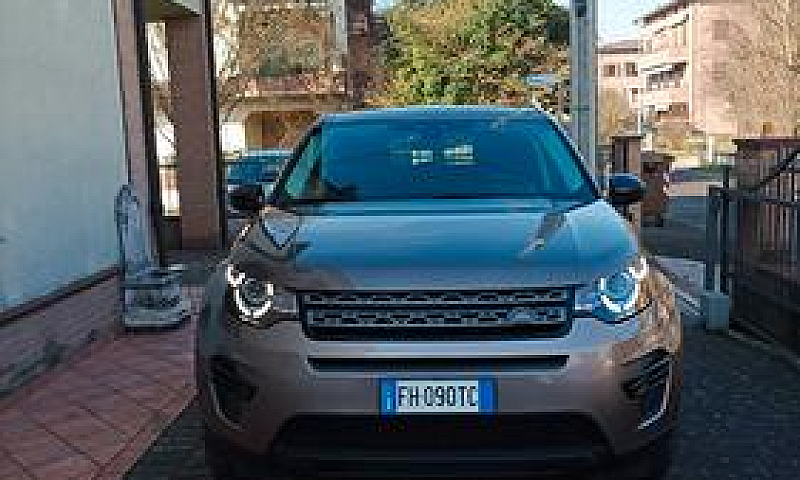 Land Rover Discovery...