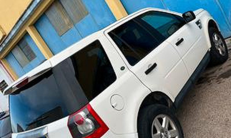 Land Rover Freelande...