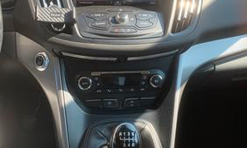 Ford Kuga...
