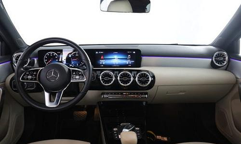 Mercedes-Benz A 180 ...