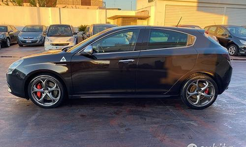 Alfa Romeo Giulietta...