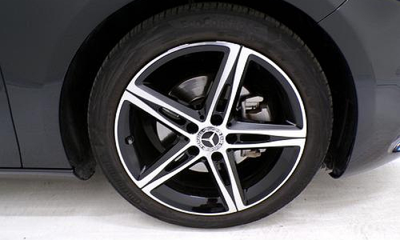 Mercedes-Benz Classe...