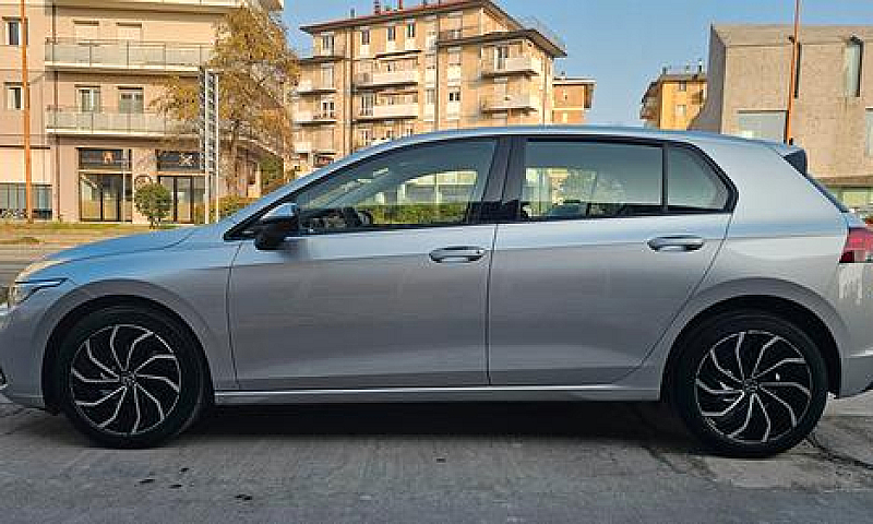 Volkswagen Golf 2.0 ...